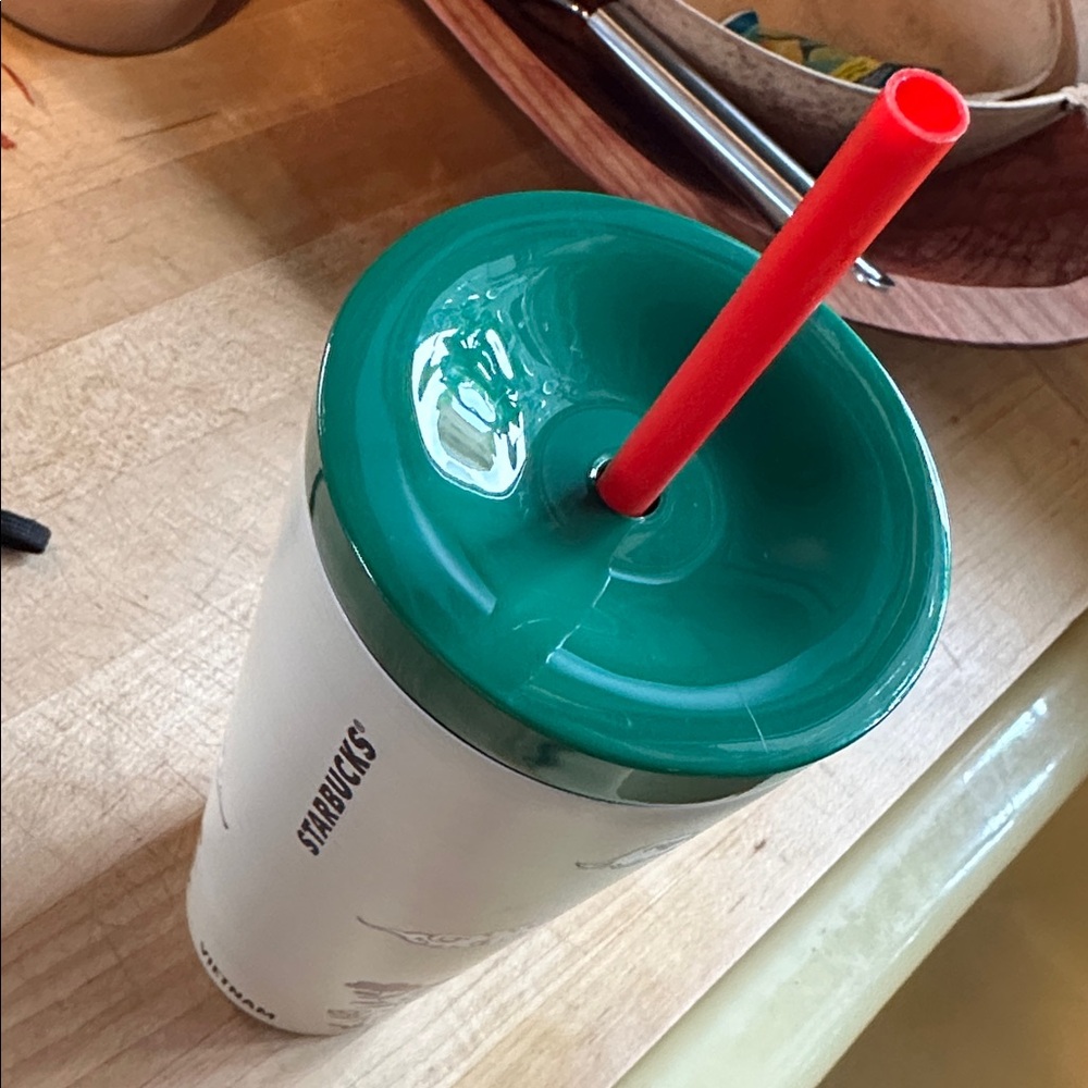 🇻🇳VIETNAM Starbucks new 20oz large travel drinking cup w straw Travel coffee mug - Picture 7 of 12